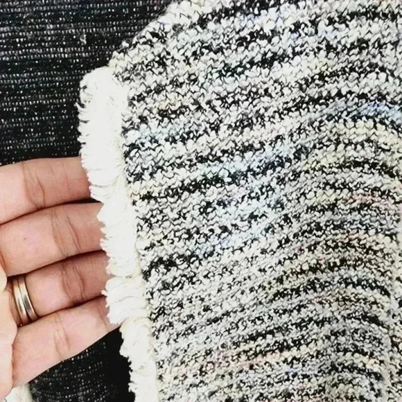 14th & Union Tweed Blazer Women's M Open Front Fringe White Blue - Picture 6 of 8